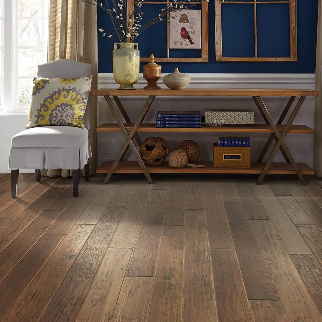 1W708_12000_ROOM Hardwood Floor | The Floor Shoppe
